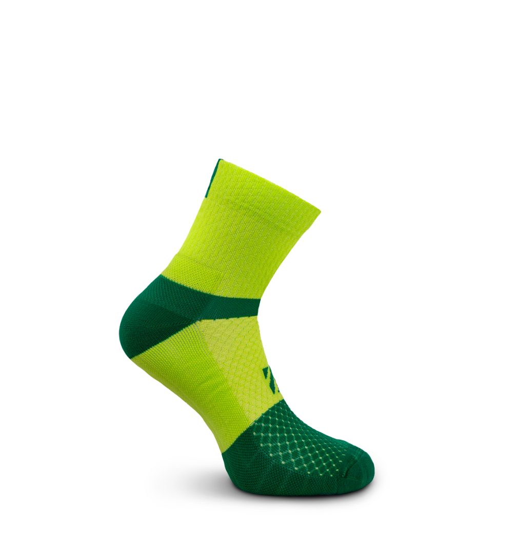 Calcetines antiampollas técnicos para running de color verde pistacho. Ideales para correr largas distancias y maratón.